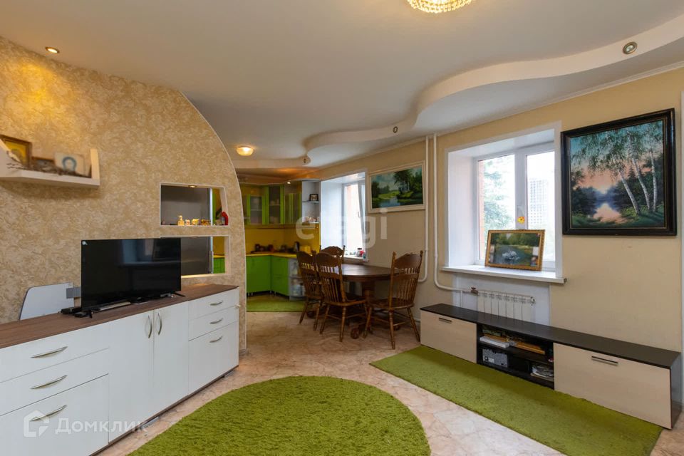 Продаётся 3-комнатная квартира, 89.4 м²