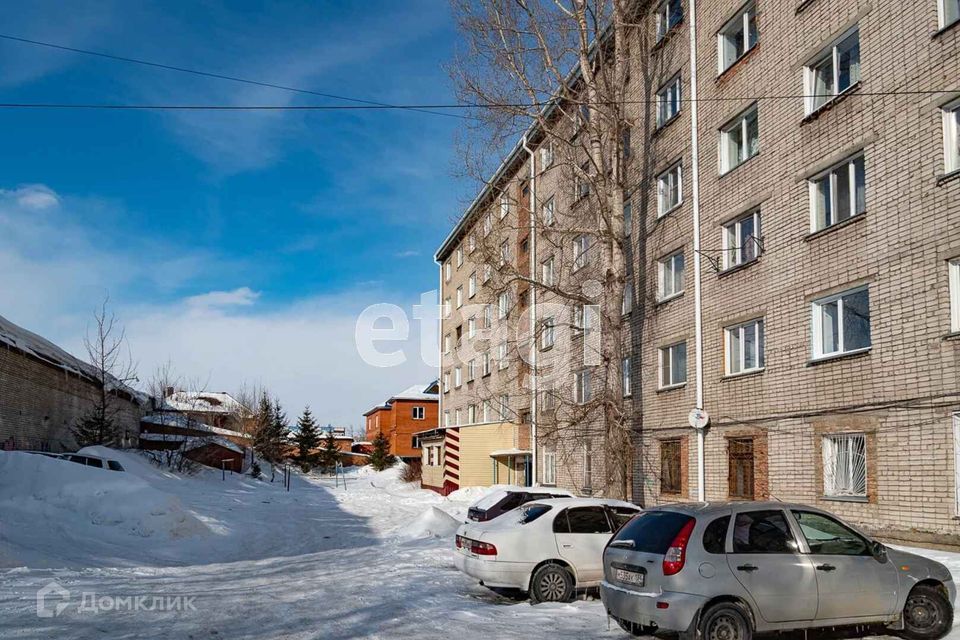 Продаётся комната в 1-комн. квартире, 13 м²
