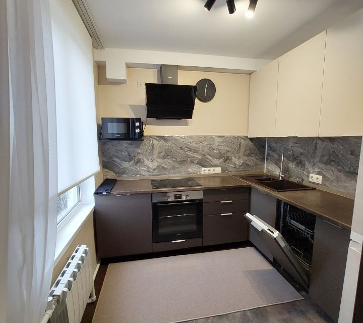 Сдаётся 3-комнатная квартира, 56.2 м²