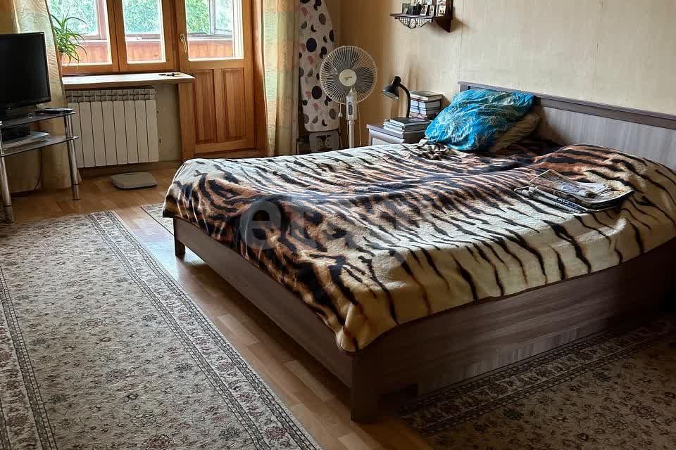 Продаётся 3-комнатная квартира, 68.3 м²