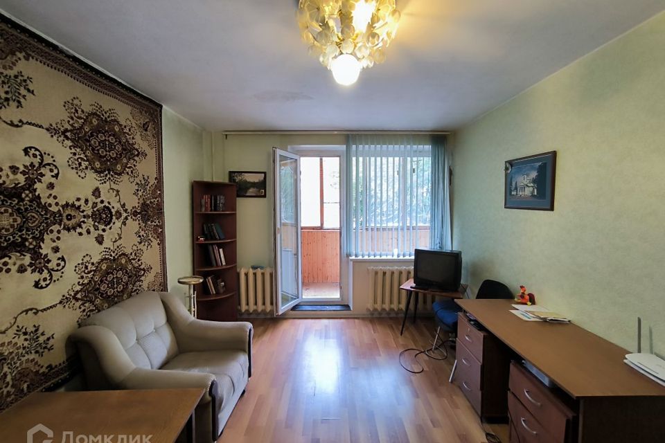 Сдаётся 1-комнатная квартира, 51 м²