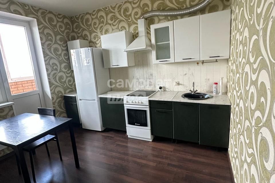 Продаётся 1-комнатная квартира, 39.9 м²