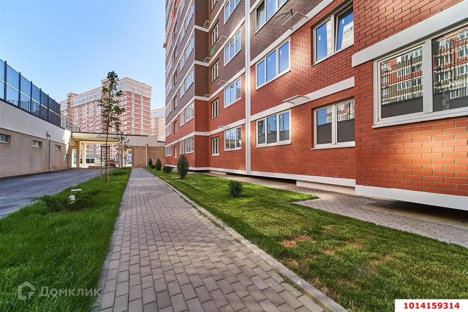 Продаётся 1-комнатная квартира, 37 м²