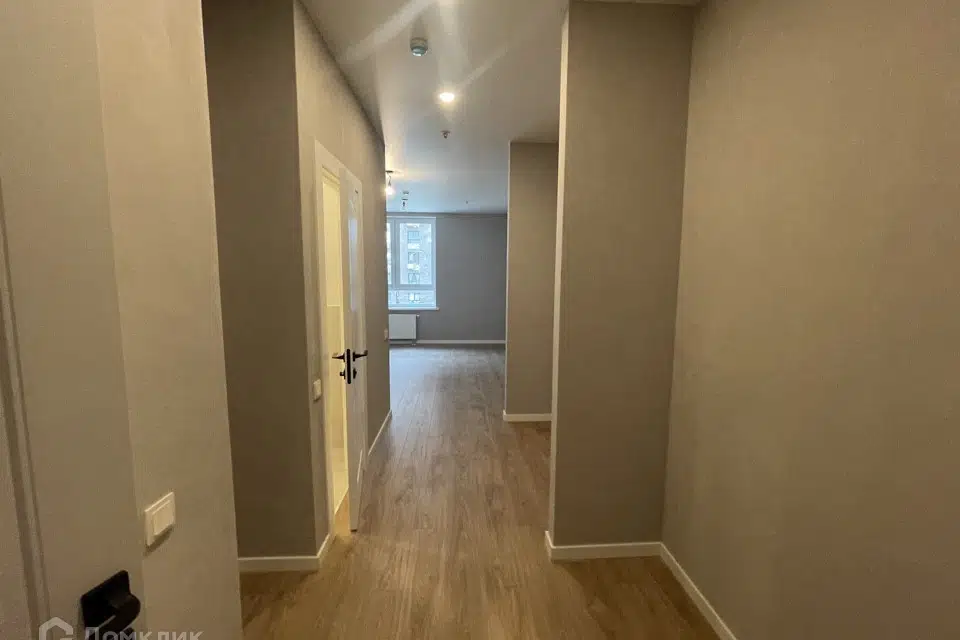 Продаётся 4-комнатная квартира, 72 м²