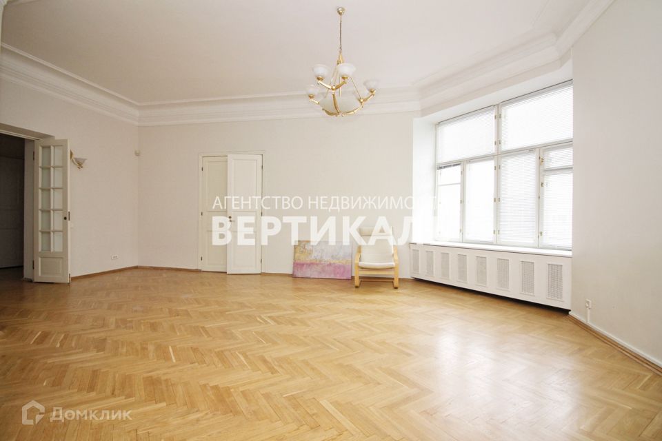 Сдаётся 5-комнатная квартира, 190 м²