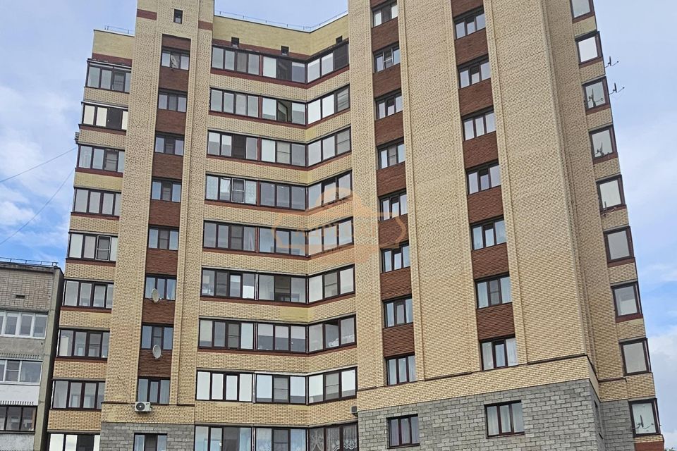 Продаётся 1-комнатная квартира, 49.4 м²