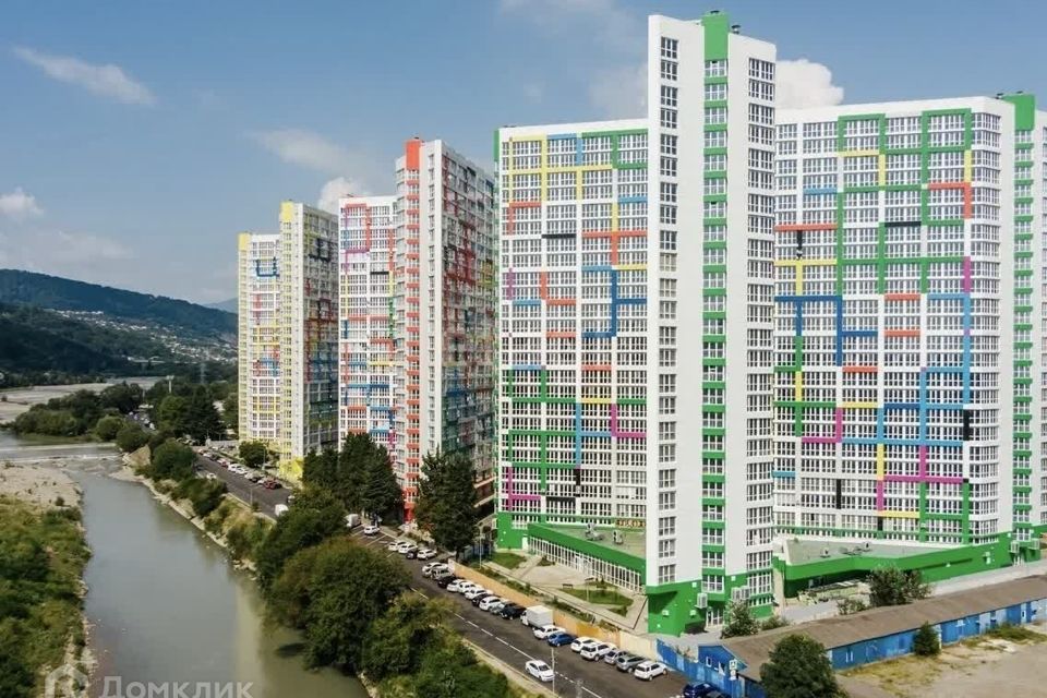 Продаётся 2-комнатная квартира, 63.7 м²