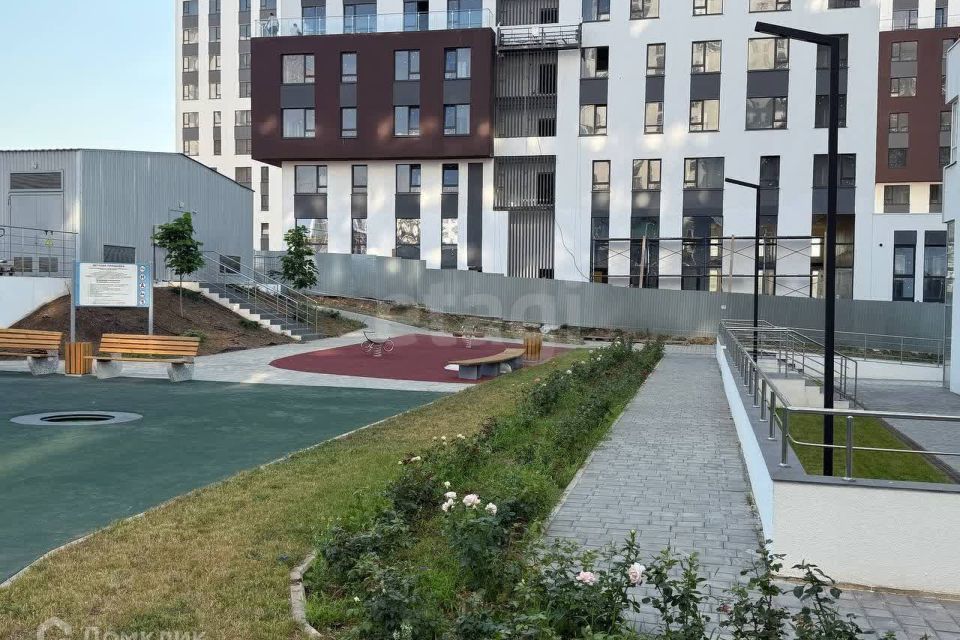 Продаётся 2-комнатная квартира, 61.2 м²