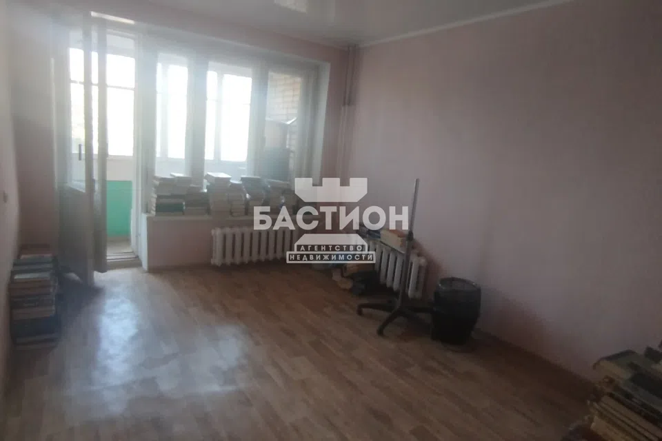 Продаётся 4-комнатная квартира, 83.4 м²