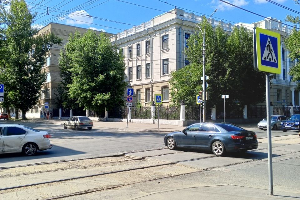 Продаётся 3-комнатная квартира, 59 м²