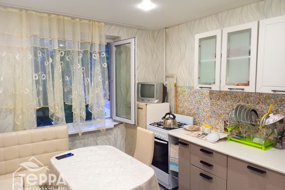 Продаётся 2-комнатная квартира, 45.6 м²