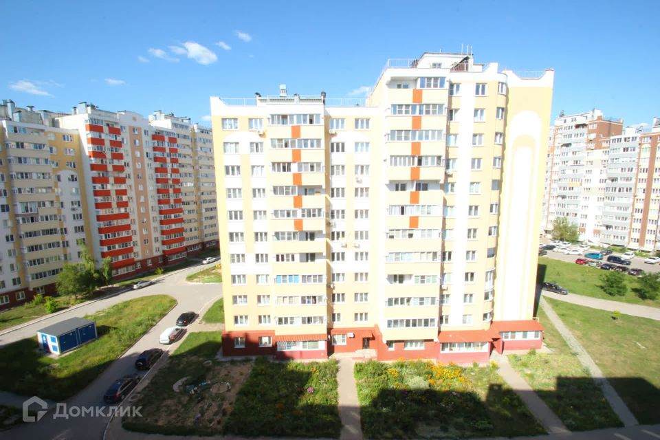 Продаётся 3-комнатная квартира, 82.4 м²