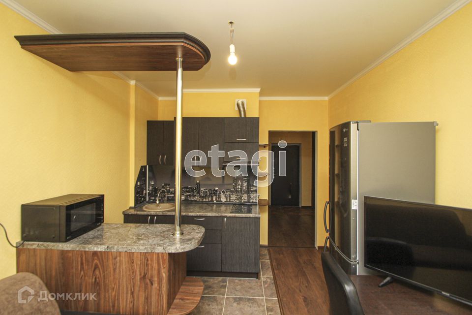 Продаётся 1-комнатная квартира, 41.4 м²