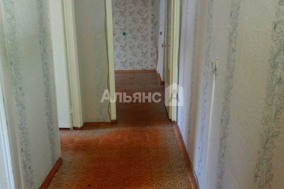 Продаётся 3-комнатная квартира, 57 м²