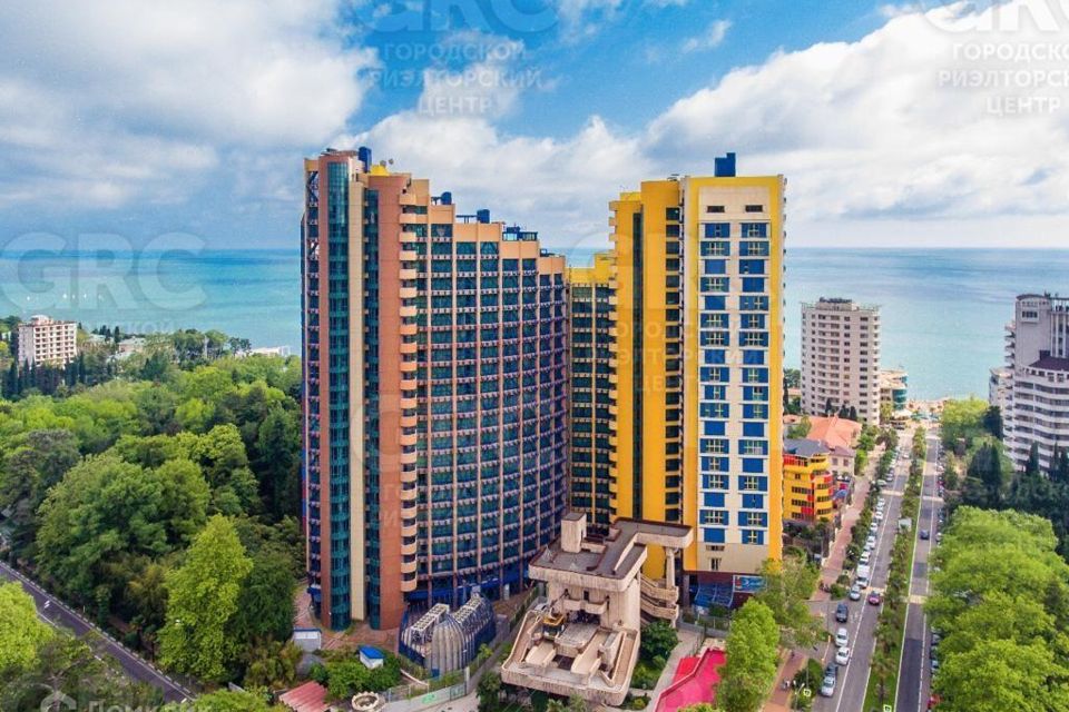 Продаётся 2-комнатная квартира, 106 м²