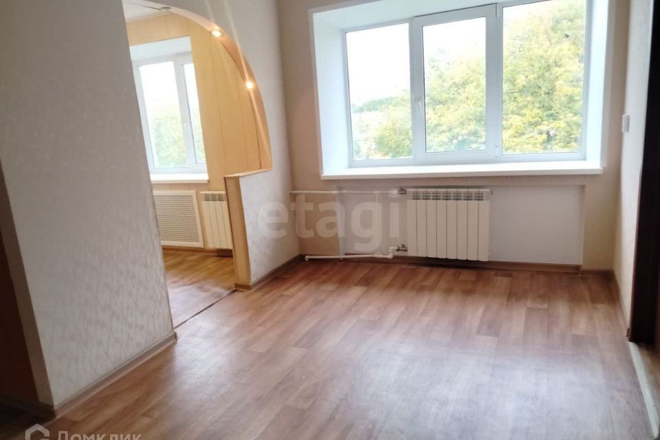 Продаётся 2-комнатная квартира, 40.2 м²