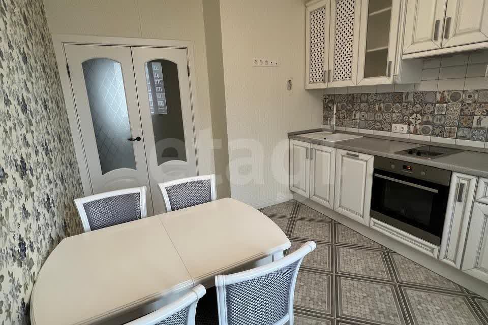 Продаётся 2-комнатная квартира, 58.7 м²