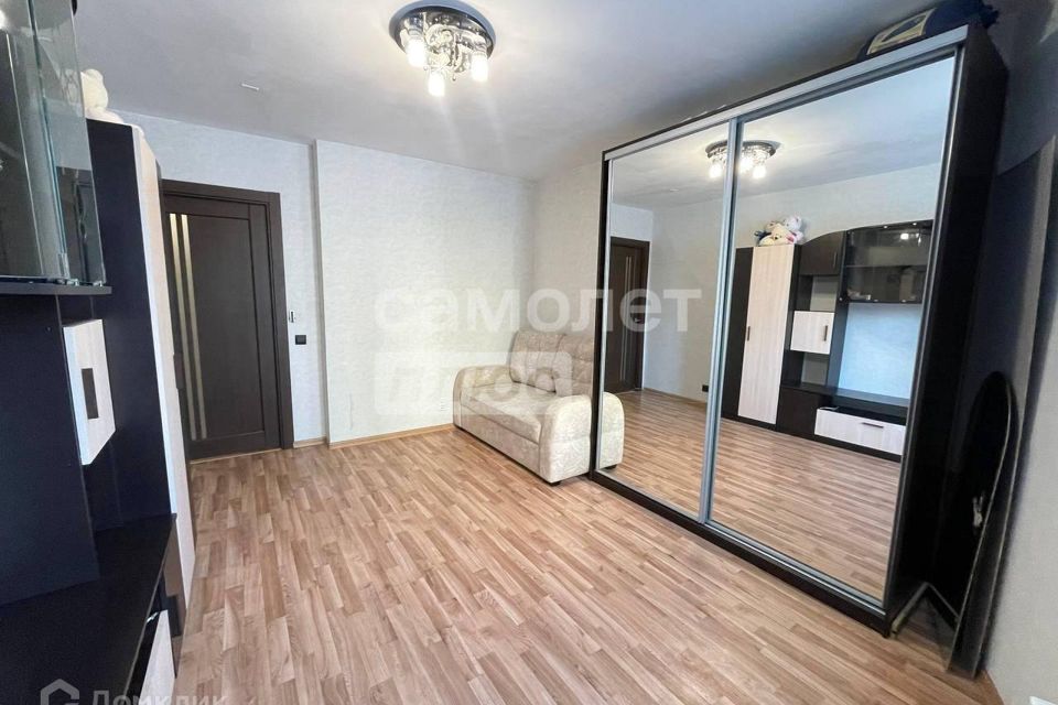 Продаётся 1-комнатная квартира, 39.3 м²