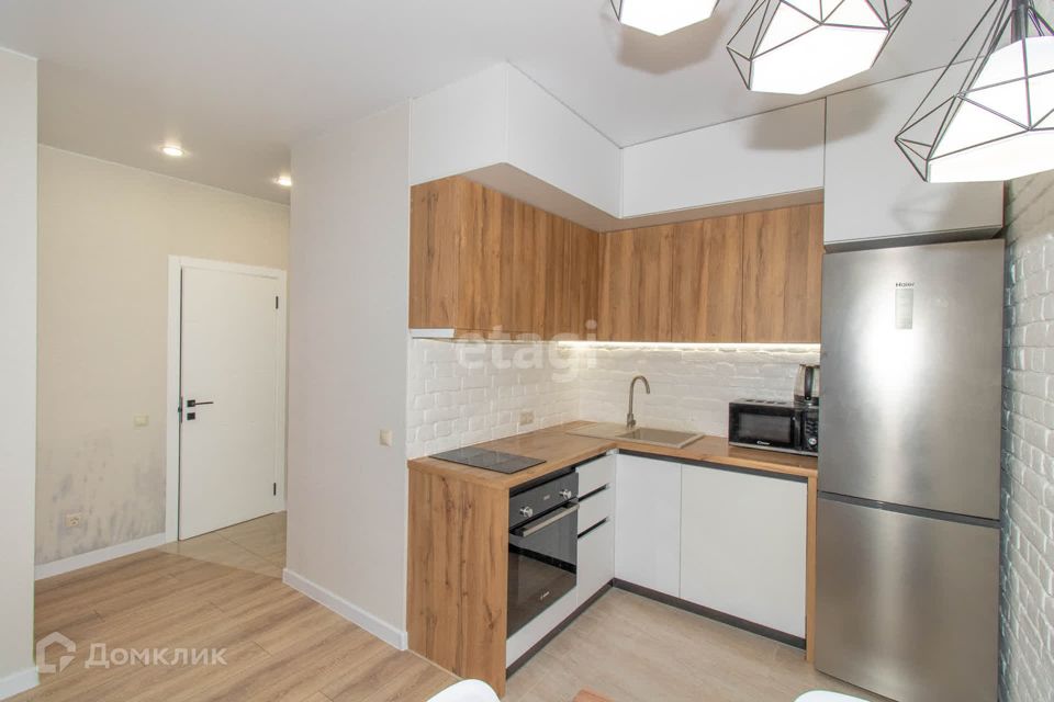 Сдаётся 1-комнатная квартира, 42 м²