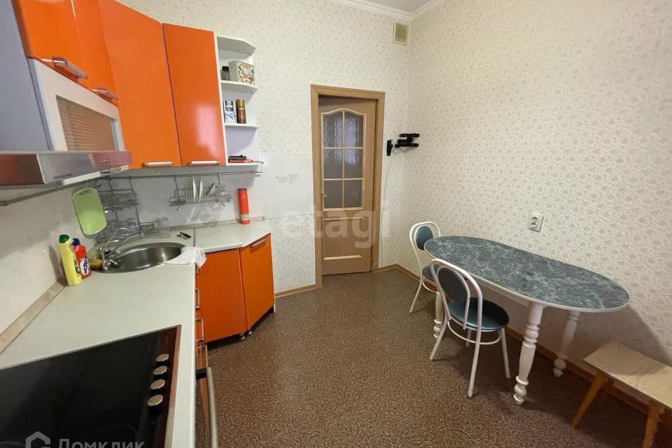 Продаётся 1-комнатная квартира, 39.3 м²