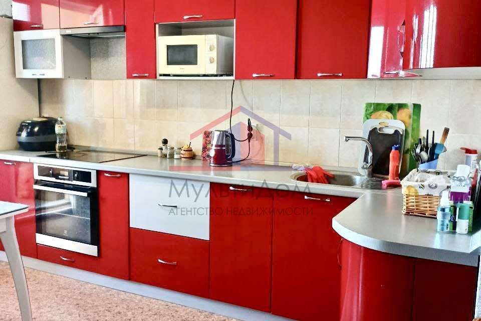Продаётся 3-комнатная квартира, 85 м²
