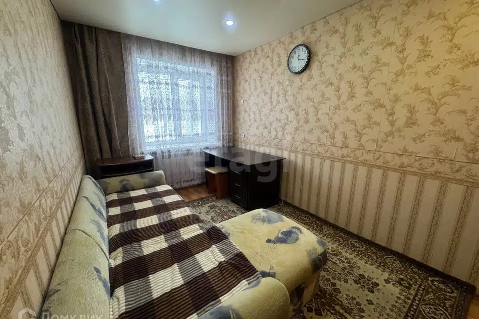 Продаётся 3-комнатная квартира, 55.9 м²