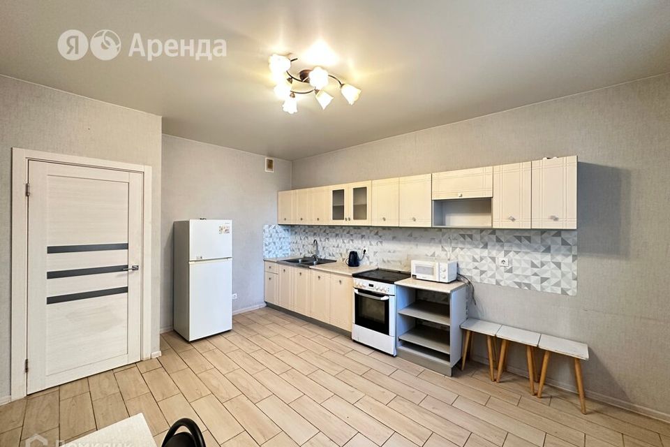 Сдаётся 3-комнатная квартира, 83 м²