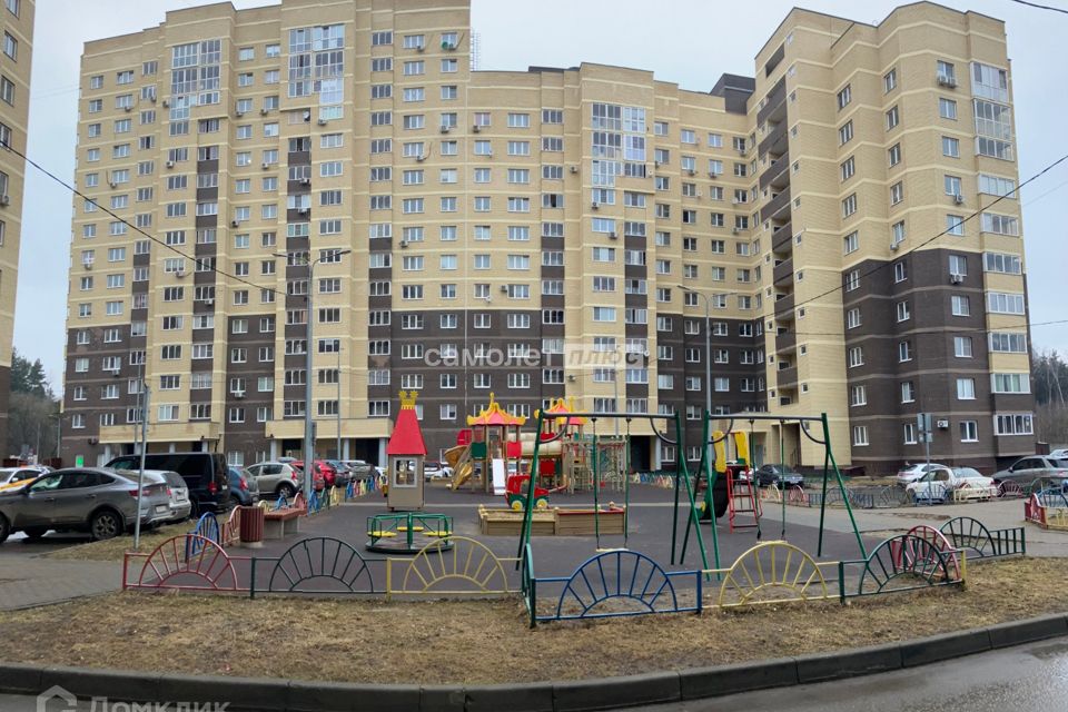 Продаётся 2-комнатная квартира, 60 м²