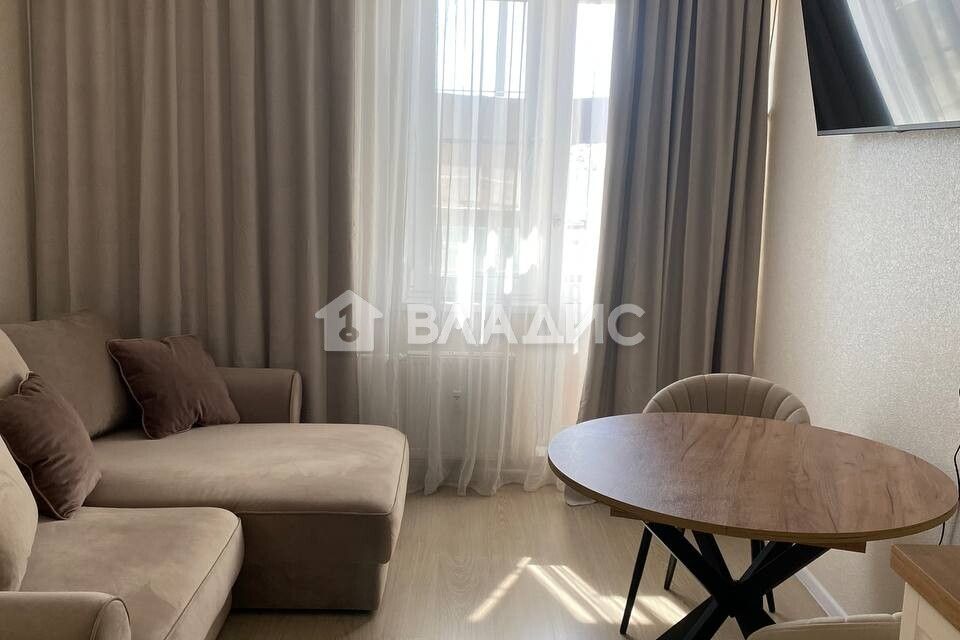 Продаётся 1-комнатная квартира, 35.3 м²