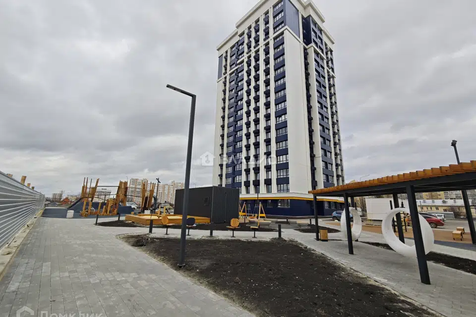 Продаётся 3-комнатная квартира, 74.38 м²