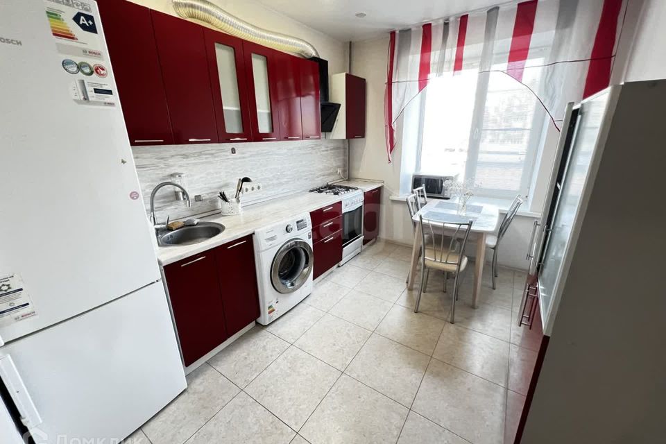 Сдаётся 2-комнатная квартира, 49 м²