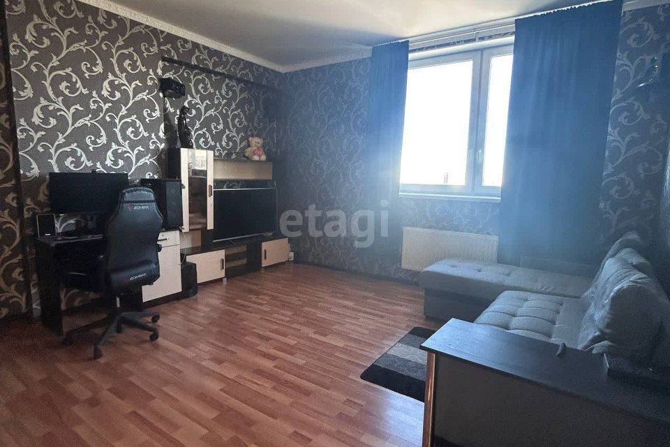 Продаётся 2-комнатная квартира, 65.5 м²