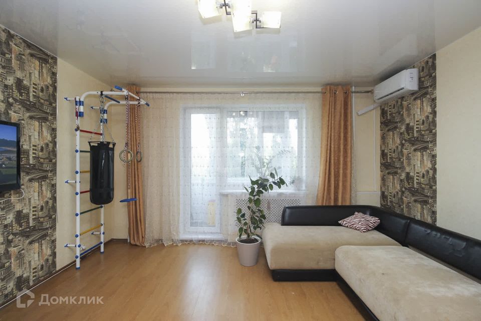 Продаётся 1-комнатная квартира, 38.2 м²