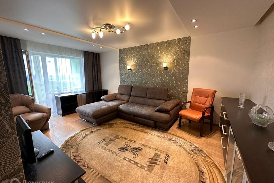 Продаётся 2-комнатная квартира, 56.8 м²