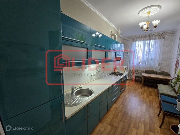 Сдаётся 2-комнатная квартира, 60 м²