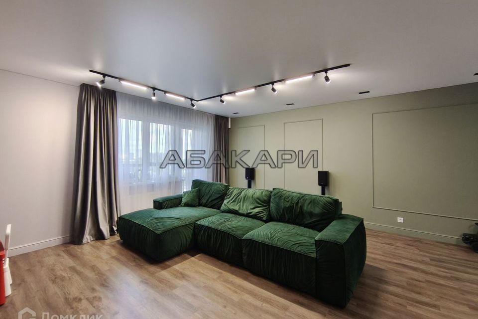 Сдаётся 4-комнатная квартира, 129 м²
