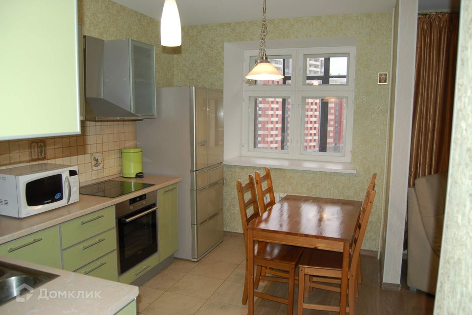 Сдаётся 4-комнатная квартира, 78 м²