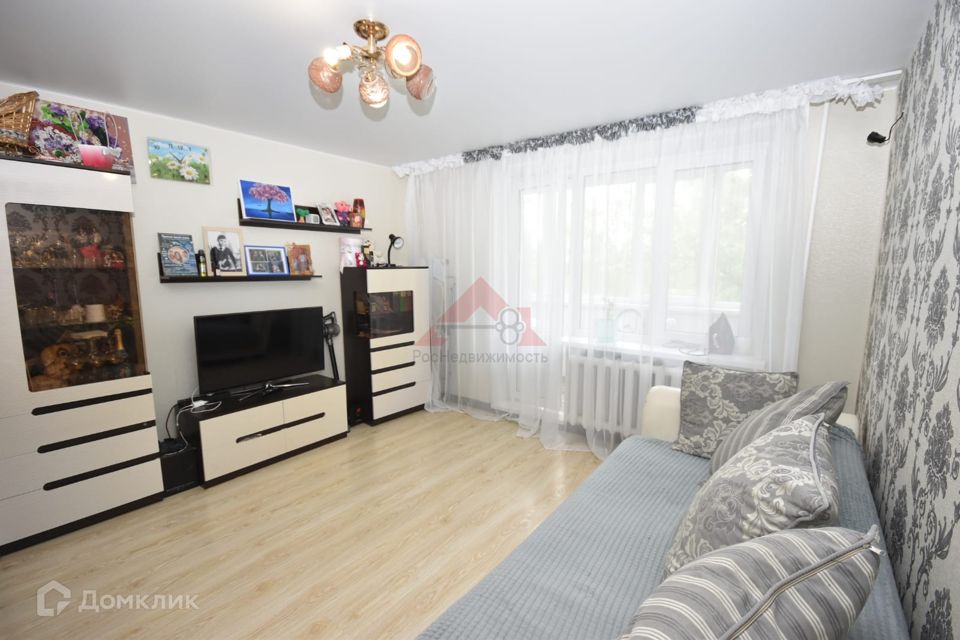 Продаётся 3-комнатная квартира, 57.7 м²