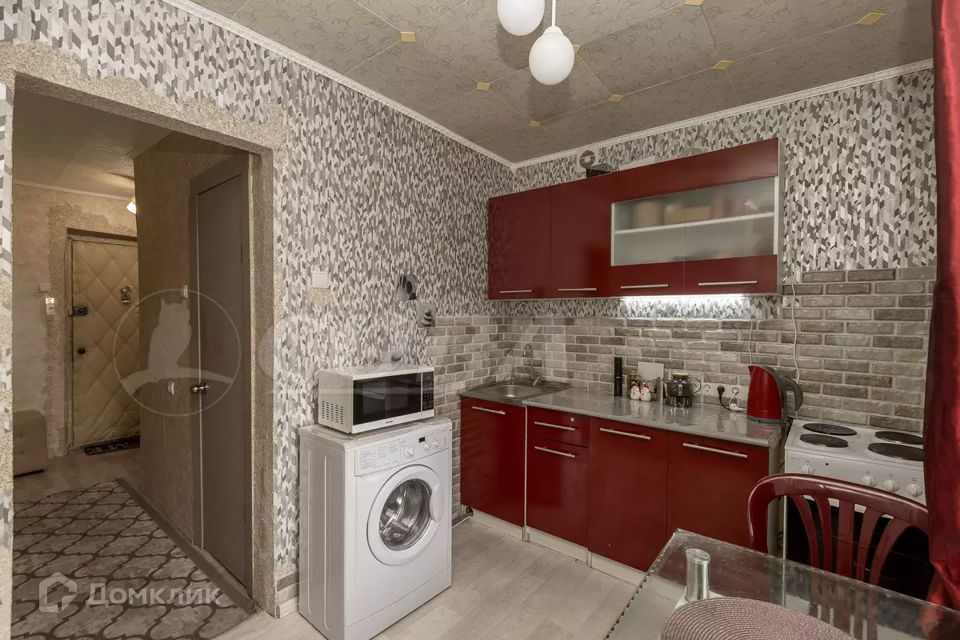 Продаётся 1-комнатная квартира, 32 м²