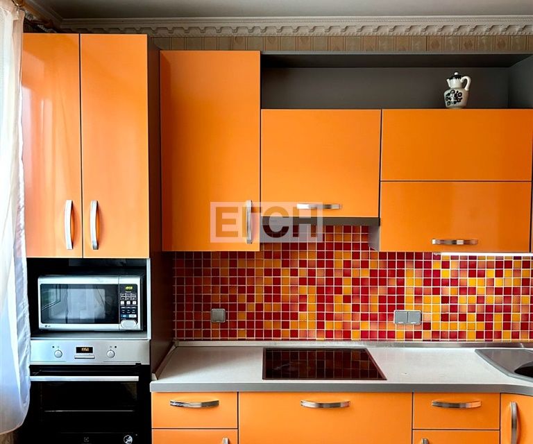 Продаётся 3-комнатная квартира, 75 м²