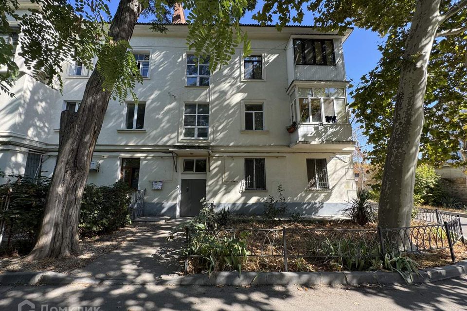 Продаётся 4-комнатная квартира, 83.7 м²