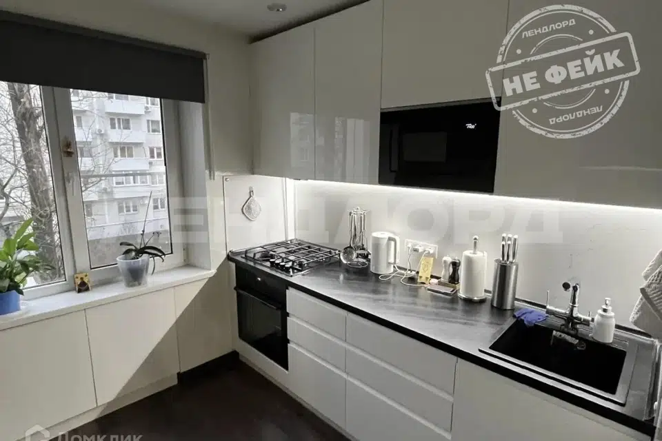 Продаётся 1-комнатная квартира, 38 м²