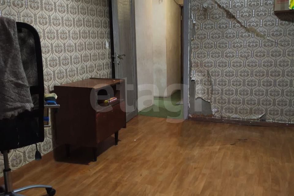 Продаётся 4-комнатная квартира, 74.8 м²