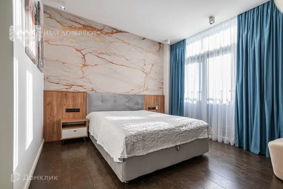 Продаётся 3-комнатная квартира, 117 м²