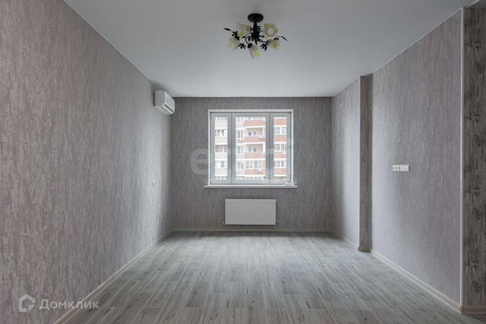 Продаётся 1-комнатная квартира, 43.3 м²