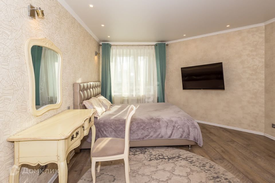 Продаётся 2-комнатная квартира, 56.5 м²
