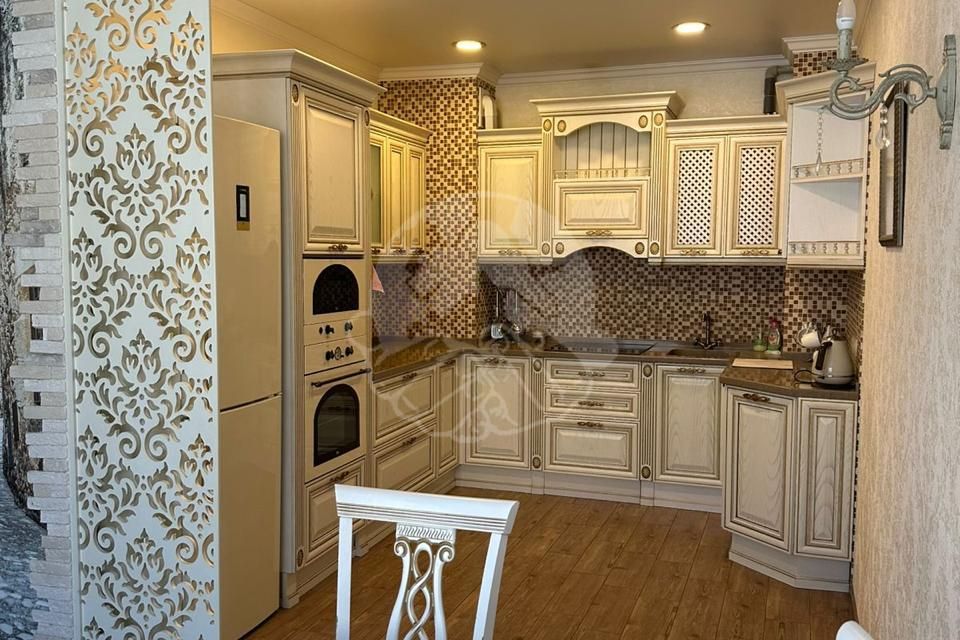 Сдаётся 3-комнатная квартира, 89 м²