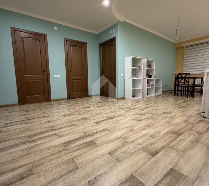 Продаётся 3-комнатная квартира, 77.8 м²