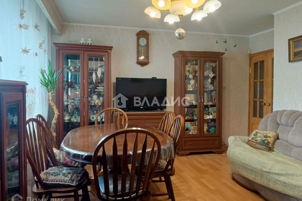 Продаётся 5-комнатная квартира, 113.3 м²