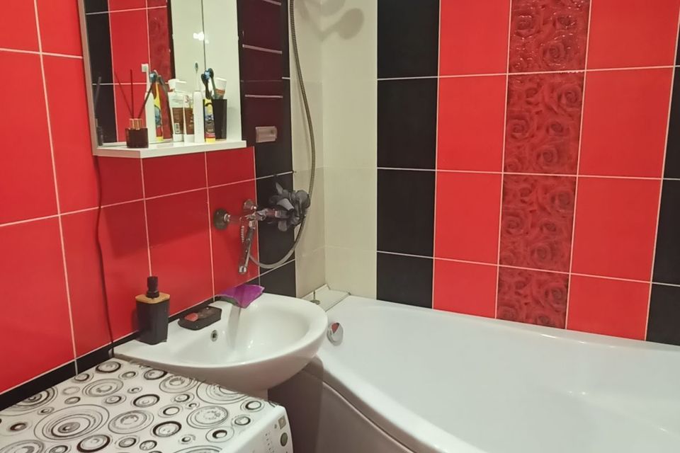 Продаётся 2-комнатная квартира, 58.4 м²